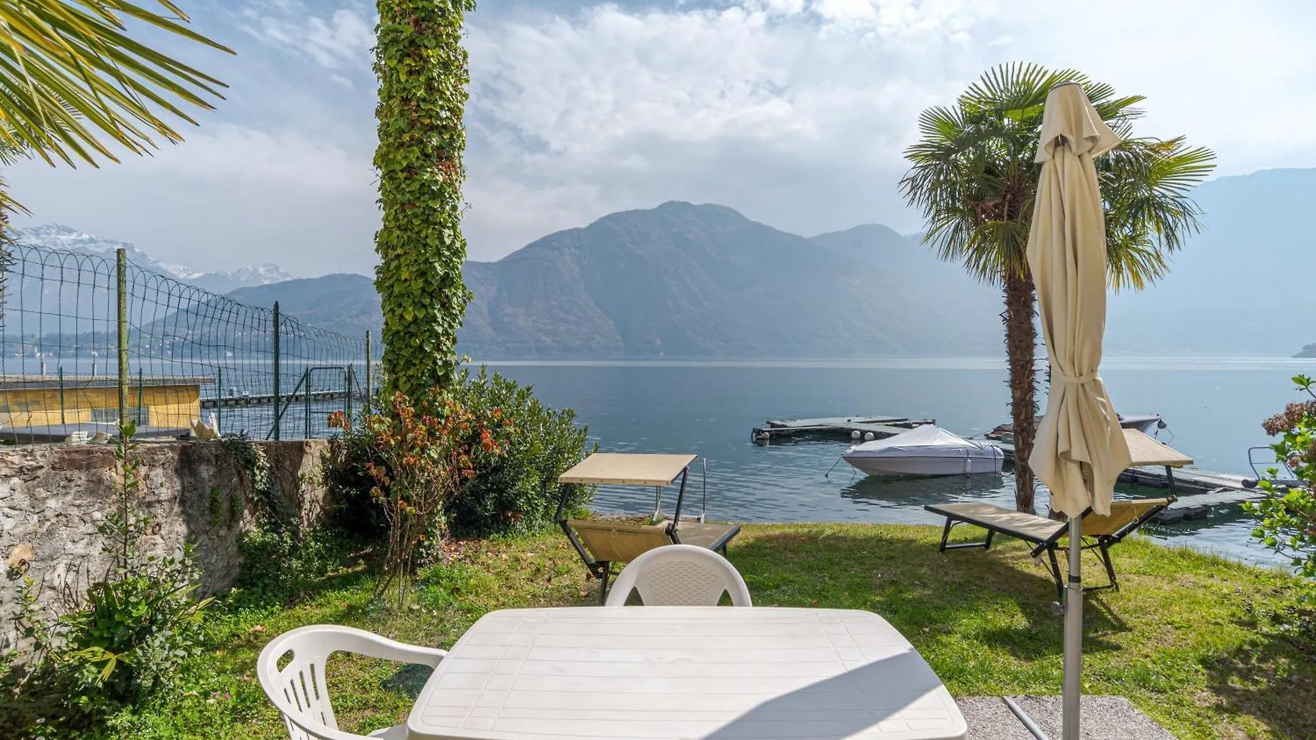 Casetta Al Lago Mezzegra Italien